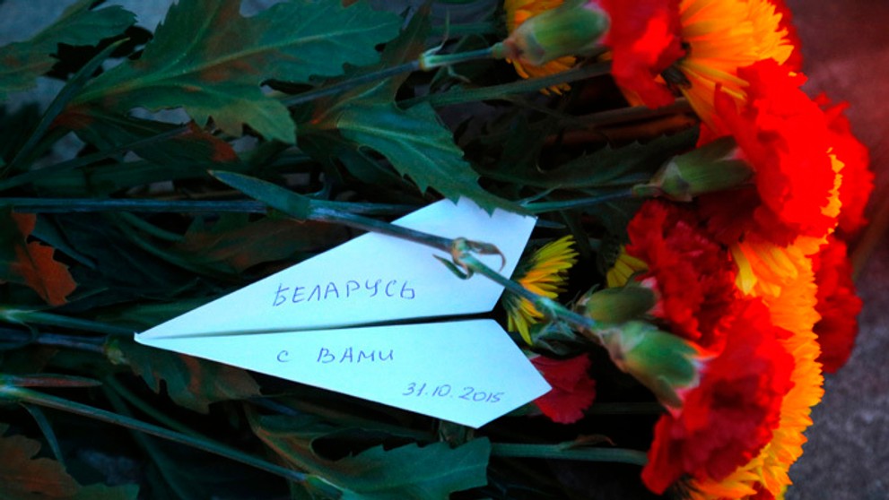 Aj občania Bieloruska si uctili pamiatku obetí leteckého nešťastia.