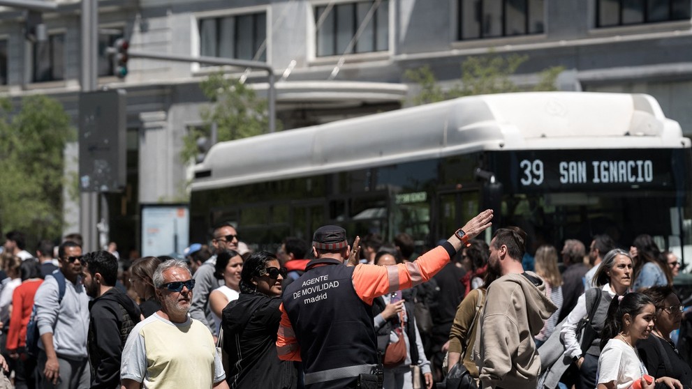 Polícia v Madride riadila situáciu v reflexnom oblečení
