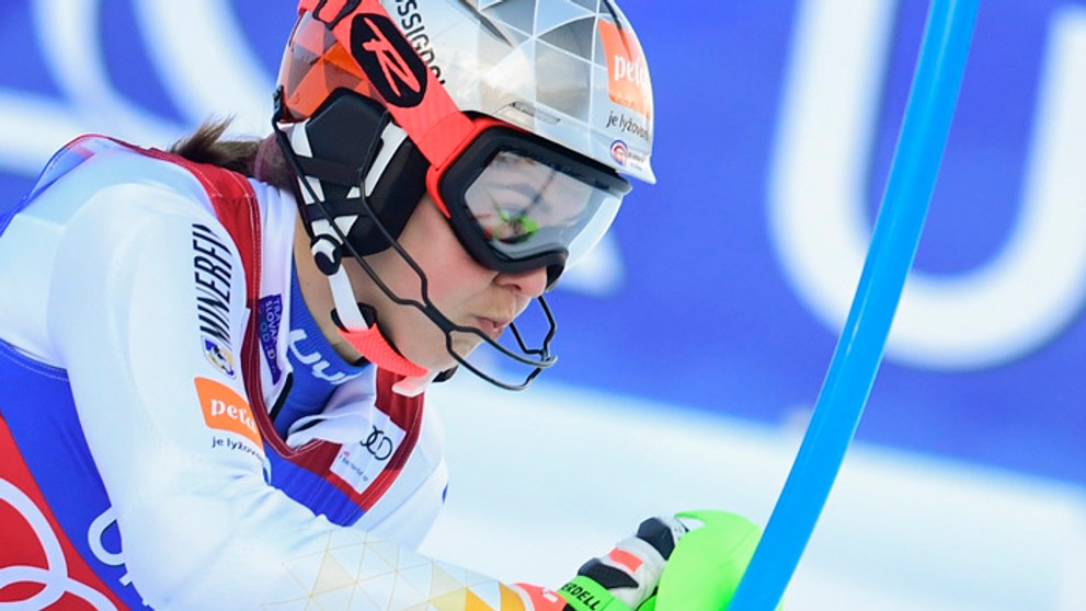 Petra Vlhová počas slalomu v rakúskom Lienzi.