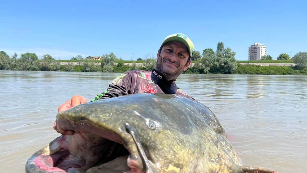 Talian chytil rekordného sumca.