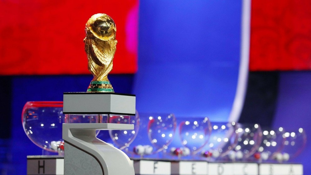 Cafu, Laurent Blanc, Nikita Simonyan, Gordon Banks, Fabio Cannavaro, Diego Forlan a Carles Puyol. 