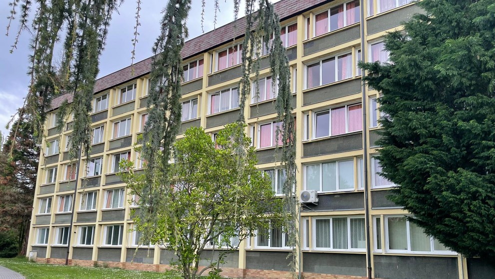 Stredoškolský internát v Piešťanoch, kde došlo k tragédii