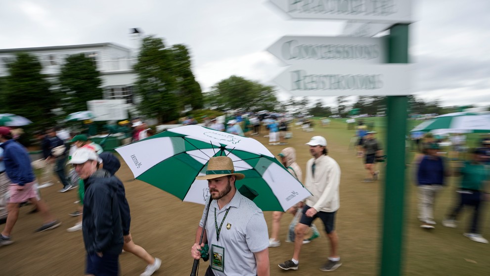 Pád stromov na golfovom turnaji v USA