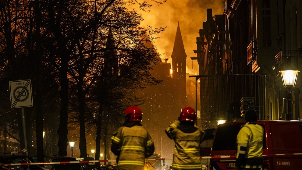 Vondelov kostol v Amsterdame zničil požiar