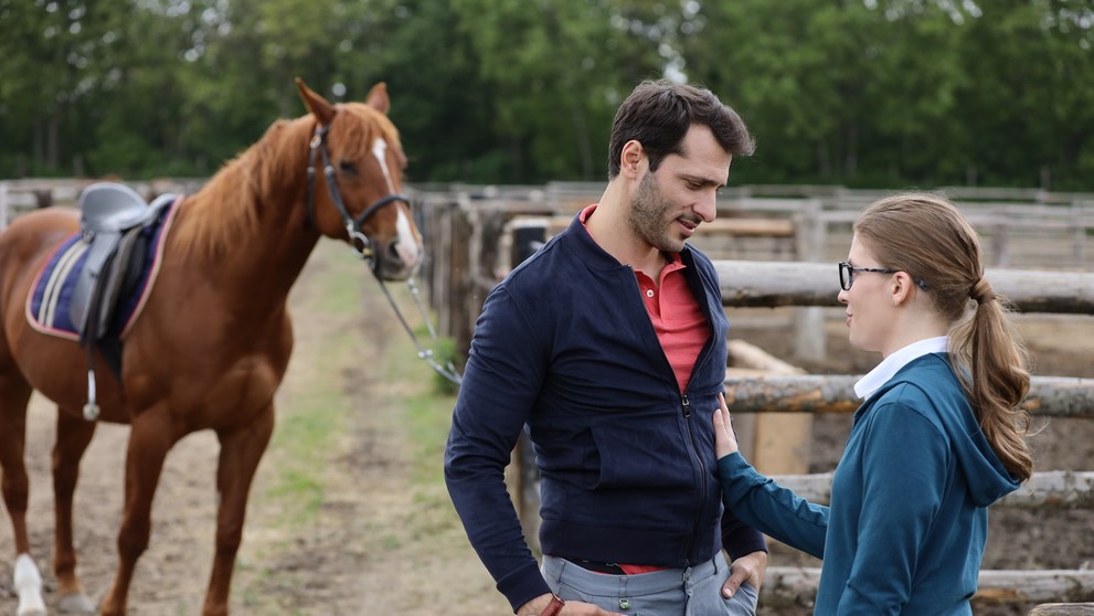 Alex (Braňo Deák) a Ema (Jana Kovalčíková)