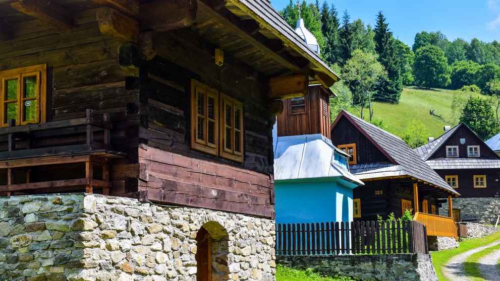 Zrekonštruované drevenice 