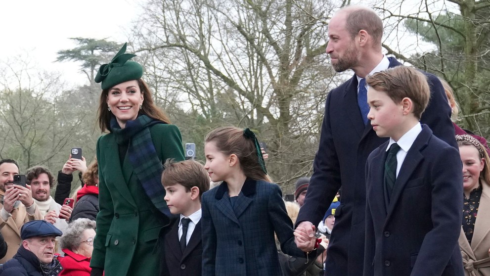 William a Kate so svojimi deťmi