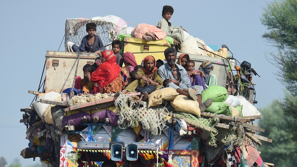 Pakistan zažíva najhoršie povodne vo svojej histórii.