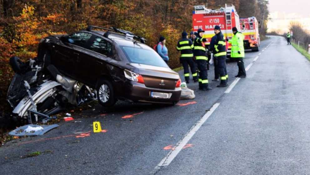 Vážna nehoda neďaleko Jelšavy.