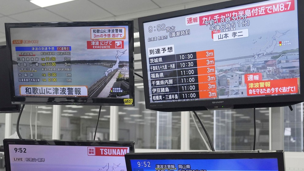 Japonsko-varovanie pred cunami.