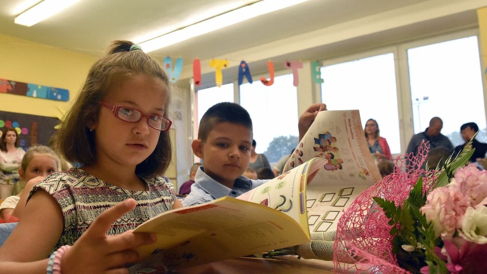 Na snímke žiaci I. C triedy Základnej školy na ul. Komenského v Trebišove