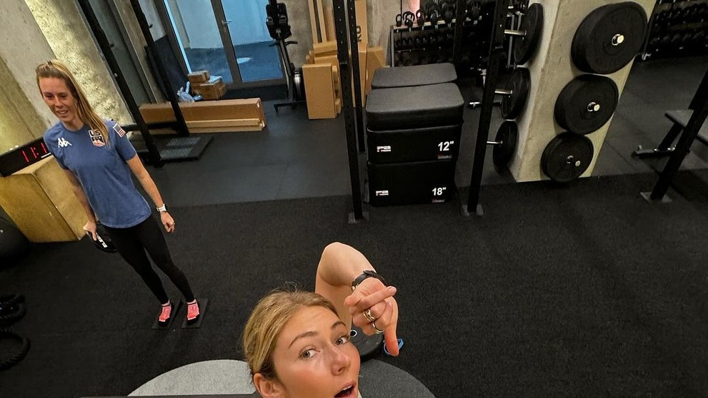 Mikaela Shiffrinová má aj v týchto dňoch dobrú náladu.