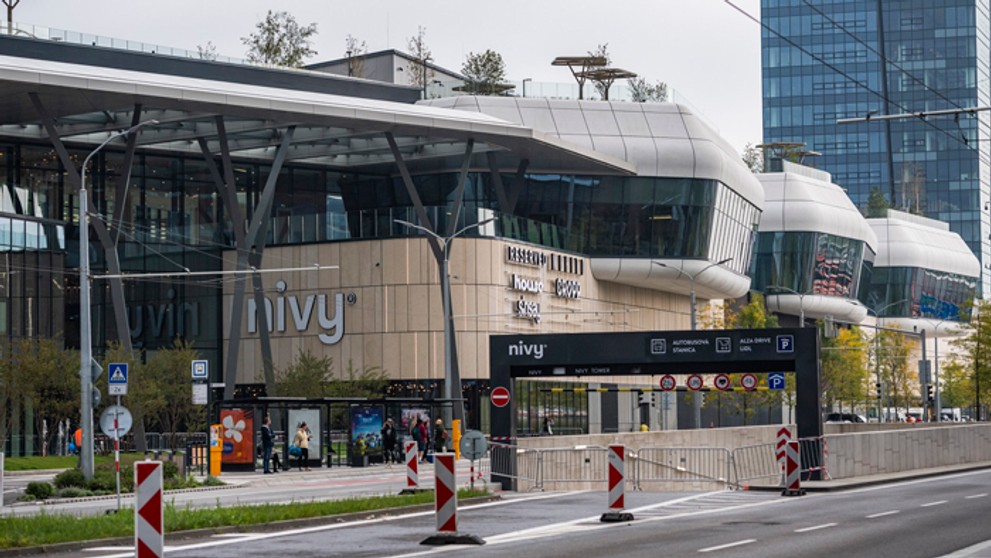 Autobusová stanica Nivy v Bratislave.