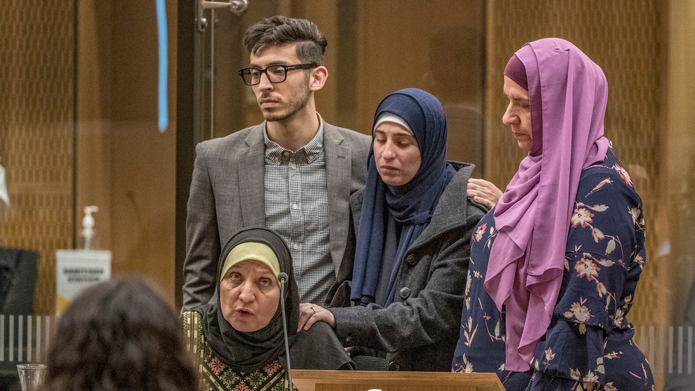 Žena s obrovským nádorom.