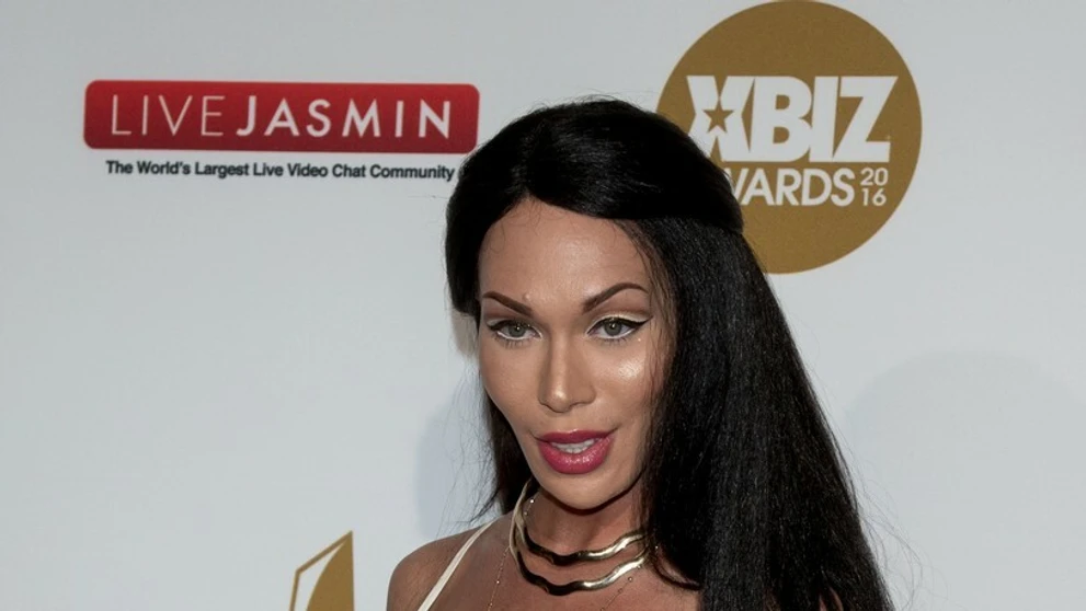 Mia Isabella