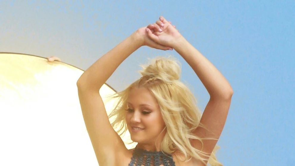 Ava Sambora