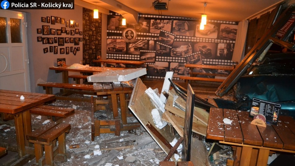 Tragická nehoda pri Lieskovci.