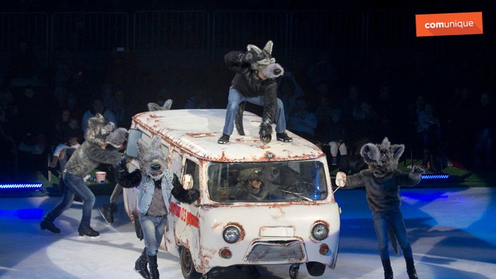 Máša a medveď na ľade