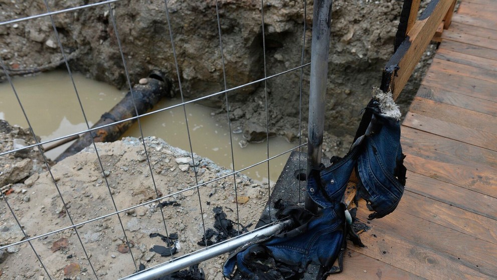 Počas výkopových prác bager prerazil plynovú prípojku