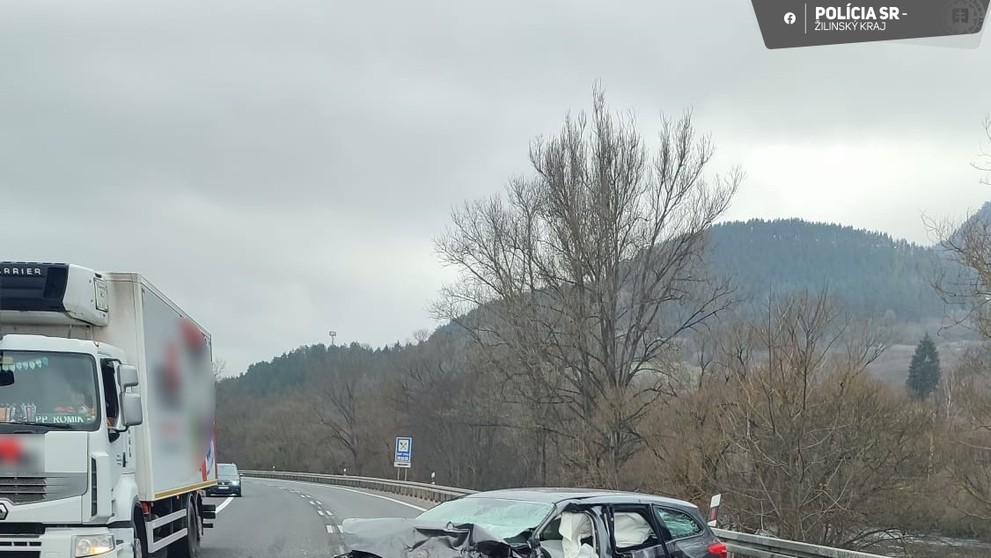 Nehoda pred Ružomberkom.