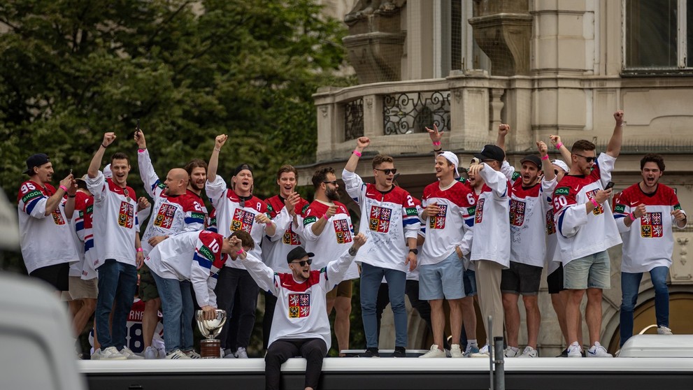 Česko žije oslavami.