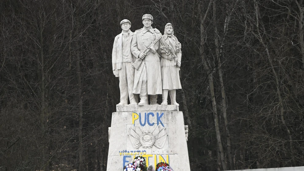 dargov_pamatnik_002105686