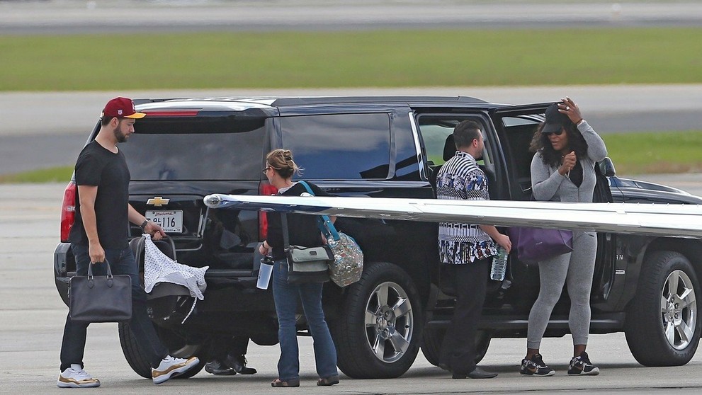 Serena Williams odletela na svadobnú cestu. 