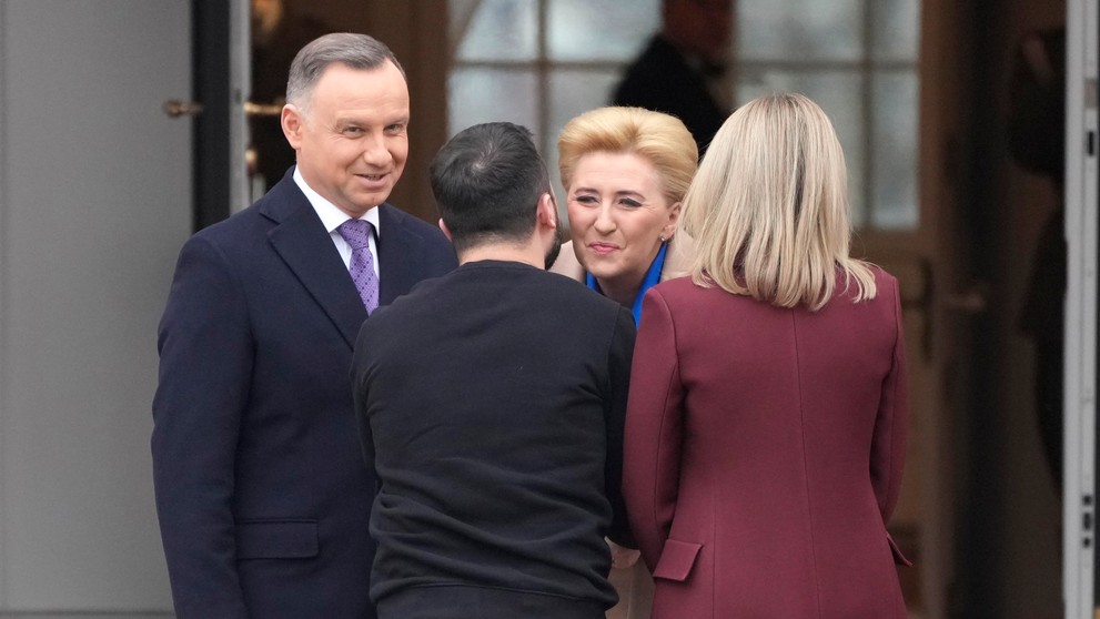 Zelenskyj s manželkou navštívili Poľsko.