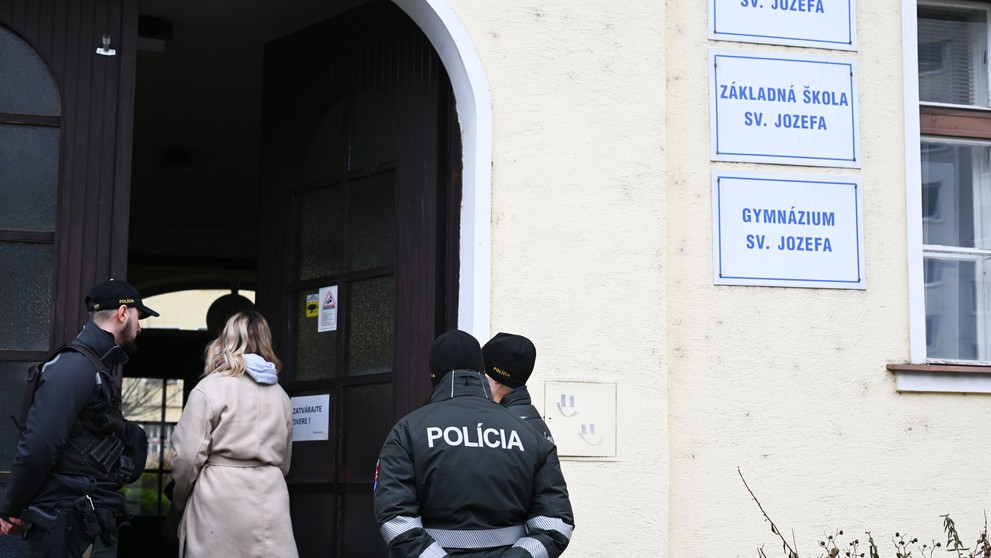 Streľba v škole v Novom Meste nad Váhom