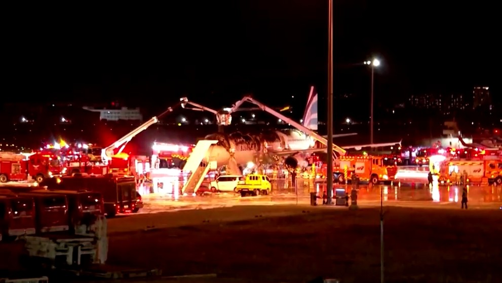 Lietadlo v Južnej Kórei pred odletom začalo horieť