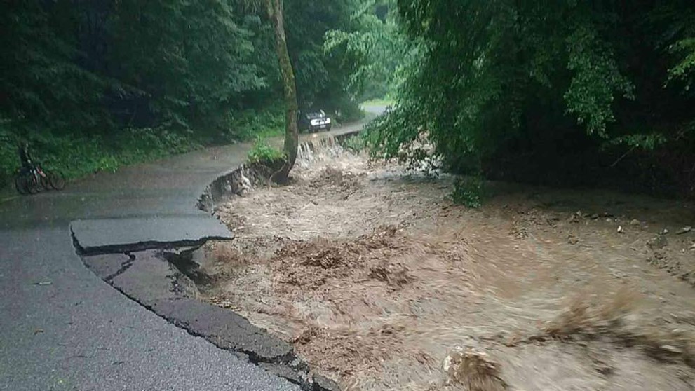 Prietrž mračien na Muráni.