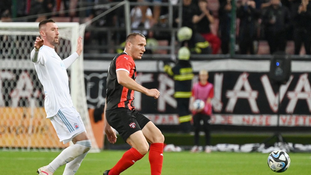 Spartak Trnava - Slovan Bratislava.