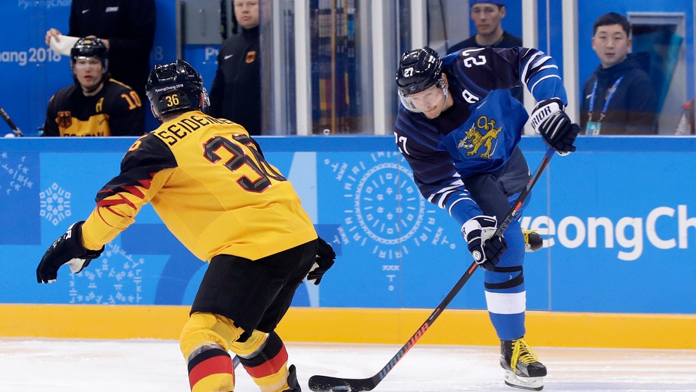 Nórka Ragnhild Mowinckelová v obrovskom slalome na ZOH 2018.