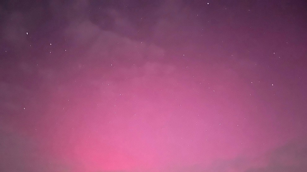 Snímka z obce Sádočné v Trenčianskom kraji zachytená o 5.12 hod.