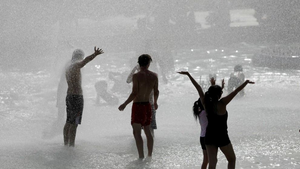 Pláž v anglickom Bournemouth.