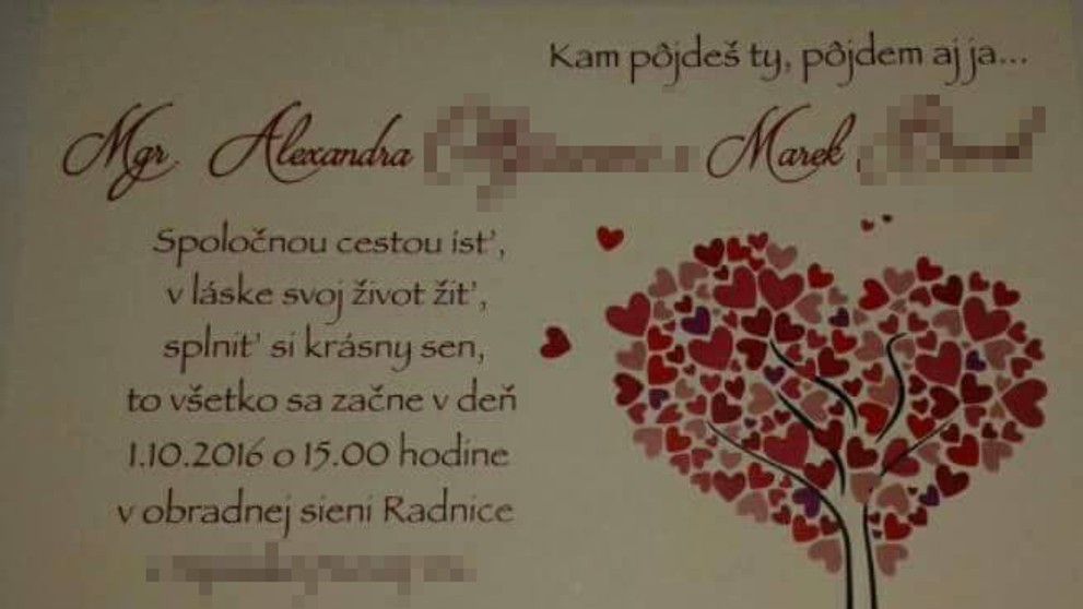 Svadobné oznámenie zosnulej Alexandry a policajta Mareka.