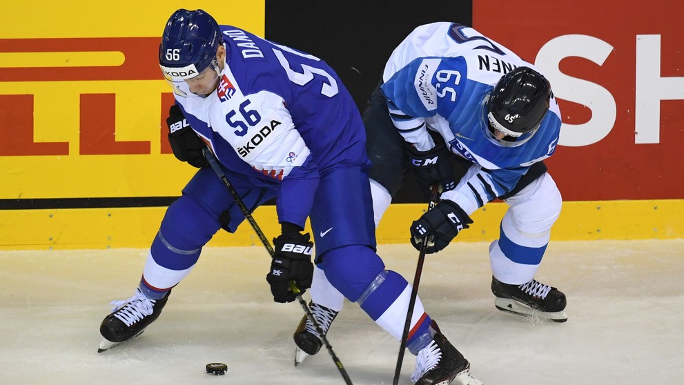 Vľavo hráč Trnavy Kubilay Yilmaz a hráč Podbrezovej Matej Podstavek.