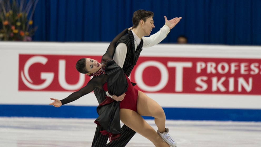 Federica Testová a Lukáš Csölley počas krátkeho programu tanečných párov na ME.
