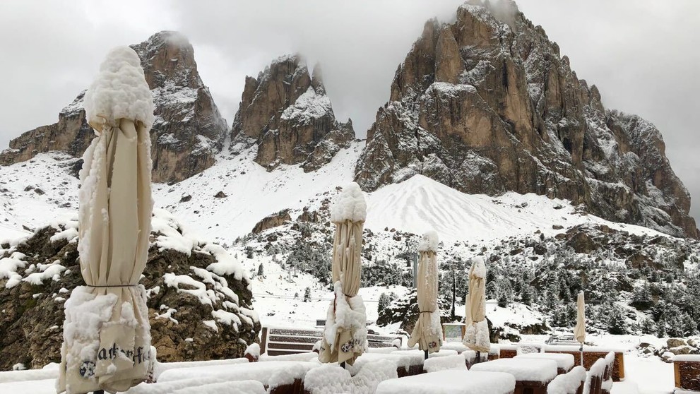 Augustová snehová nádielka v talianskych Dolomitoch.