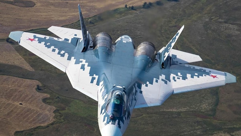 Ruská stíhačka Su-57.