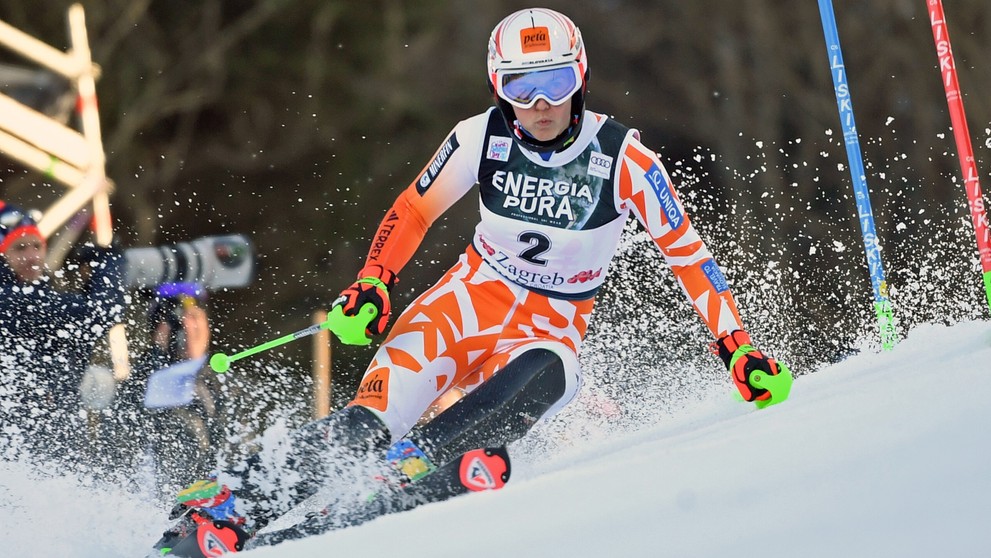 Na snímke slovenská lyžiarka Petra Vlhová v prvom kole slalomu žien Svetového pohára v alpskom lyžovaní v Záhrebe.