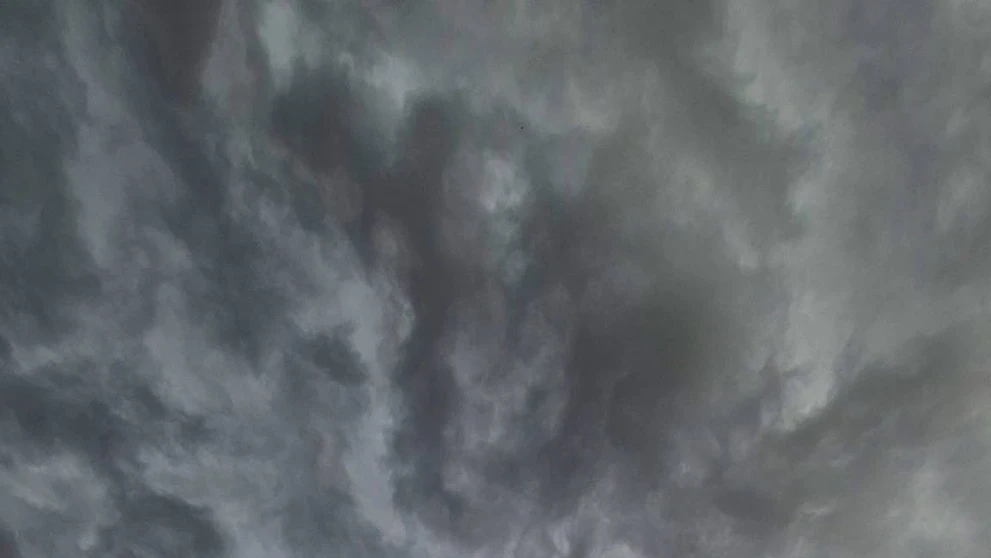 Na severe Slovenska udreli búrky.