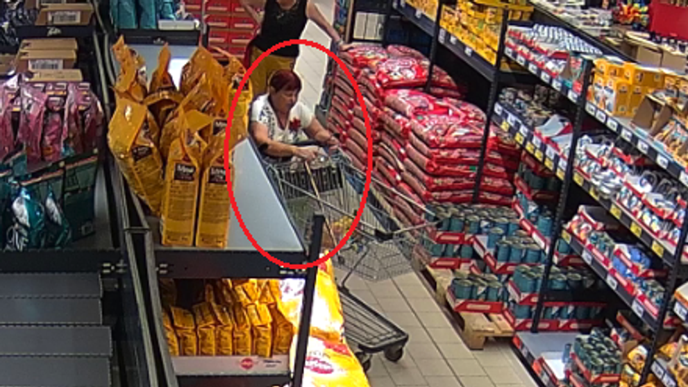 Pátranie po identite ženy na snímke