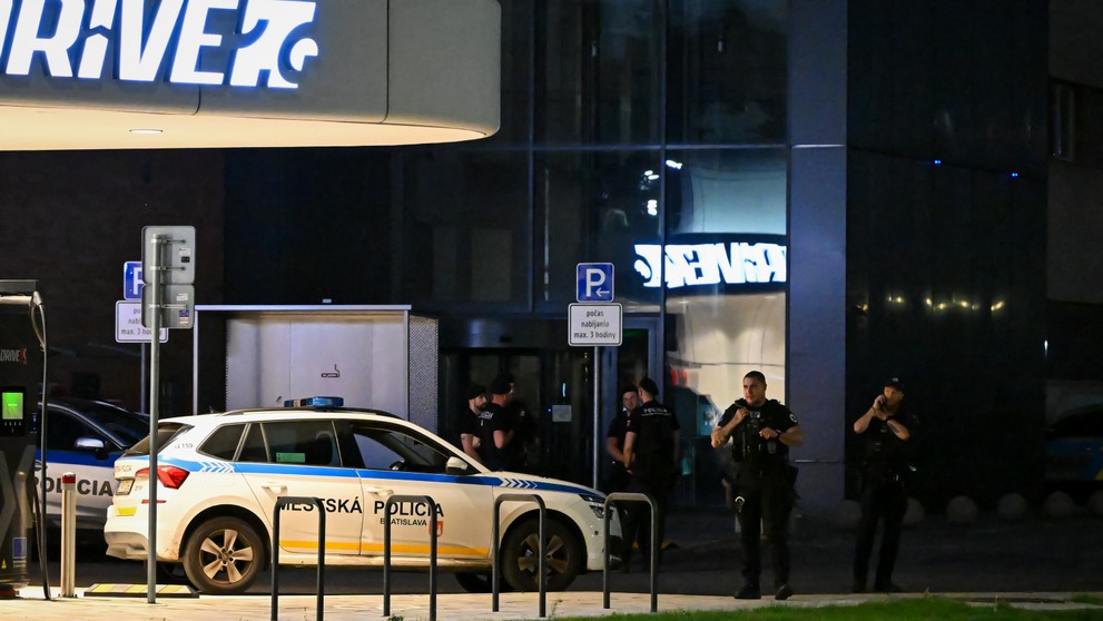 Pri výkopových prácach Bratislave našli leteckú bombu