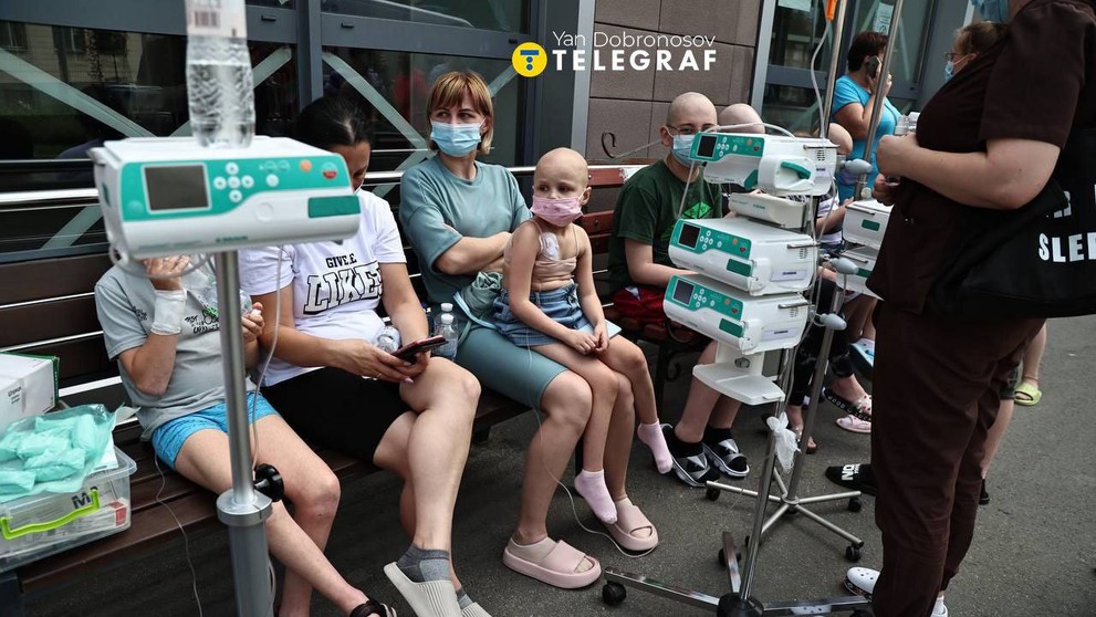 Detskí pacienti po útoku na nemocnicu