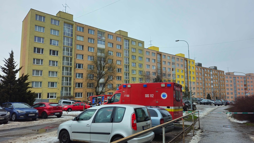 Polícia zasahuje v Košiciach proti podozrivému z terorizmu.