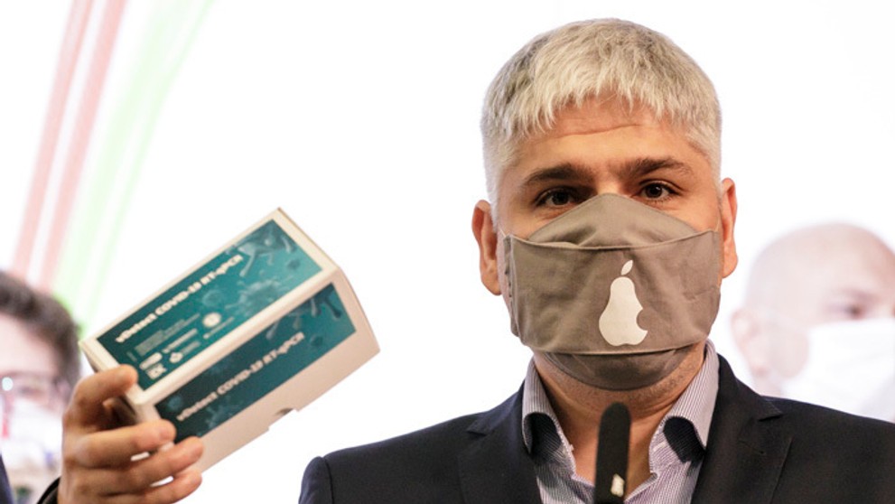 Diagnostický kit pre 500 testov na COVID -19, ktorý vyvinuli slovenskí vedci.