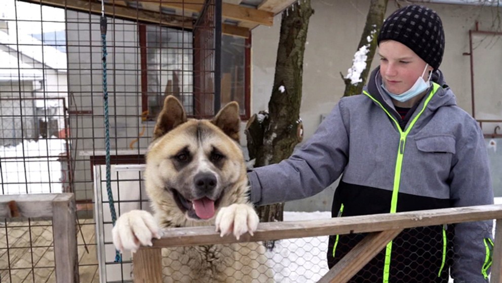 Pri stavbe bytovky sa zranili robotníci.