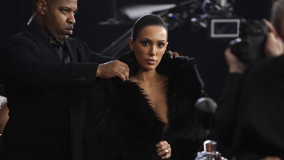 Kanyeho manželka prišla na Grammys takmer nahá