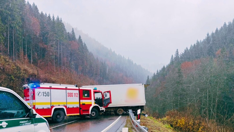 Cestu museli uzavrieť